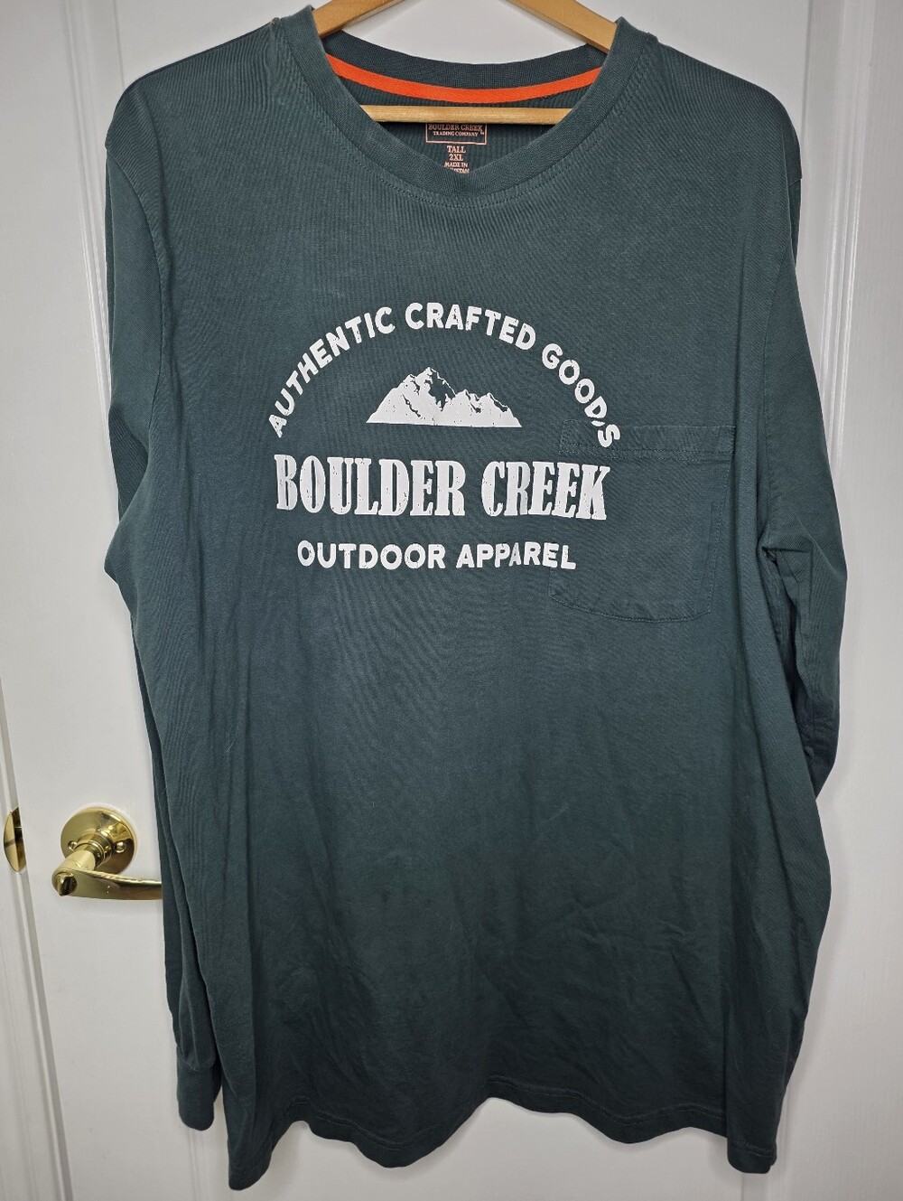 100% Cotton Boulder Creek Trading Co. Men's Long Sleeve Pocket Tee - 2XL